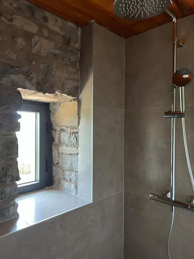 Luxurious Family House With Pool In Ardeche. Villa Les Vans